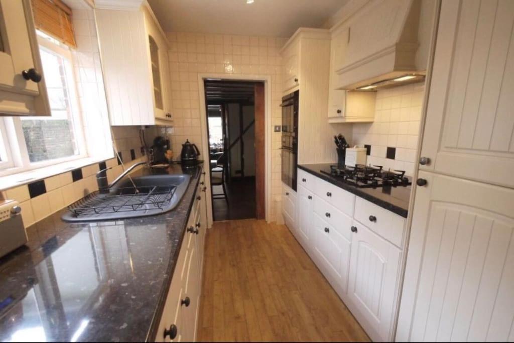 3Bedroom Beautiful Cottage Cheshunt Buitenkant foto